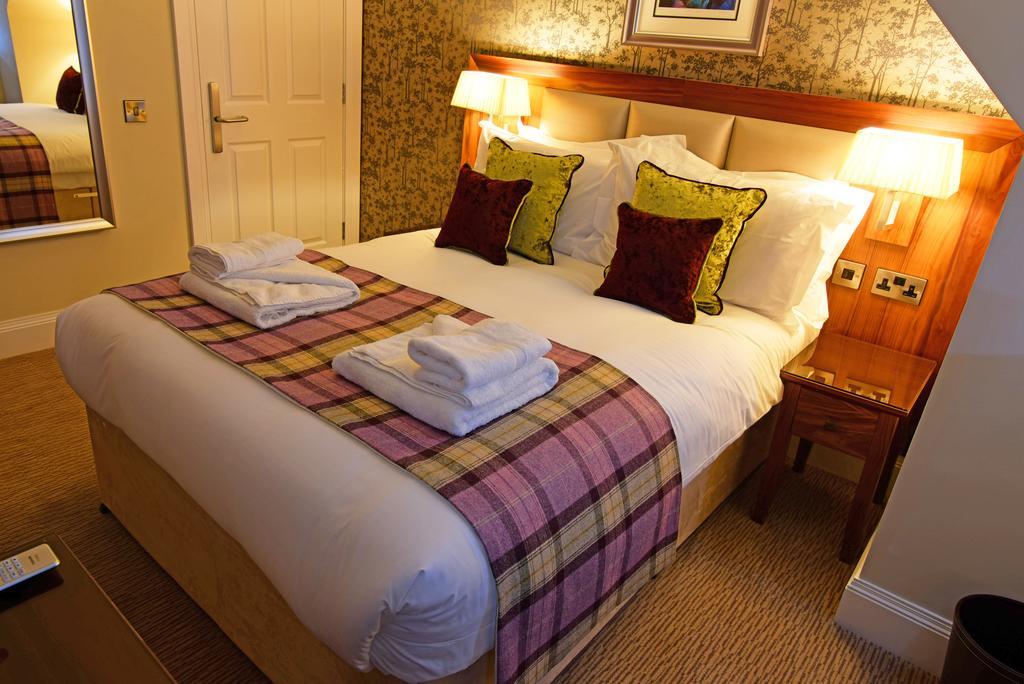 The Townhouse Aberfeldy - Rooms & Breakfast エクステリア 写真